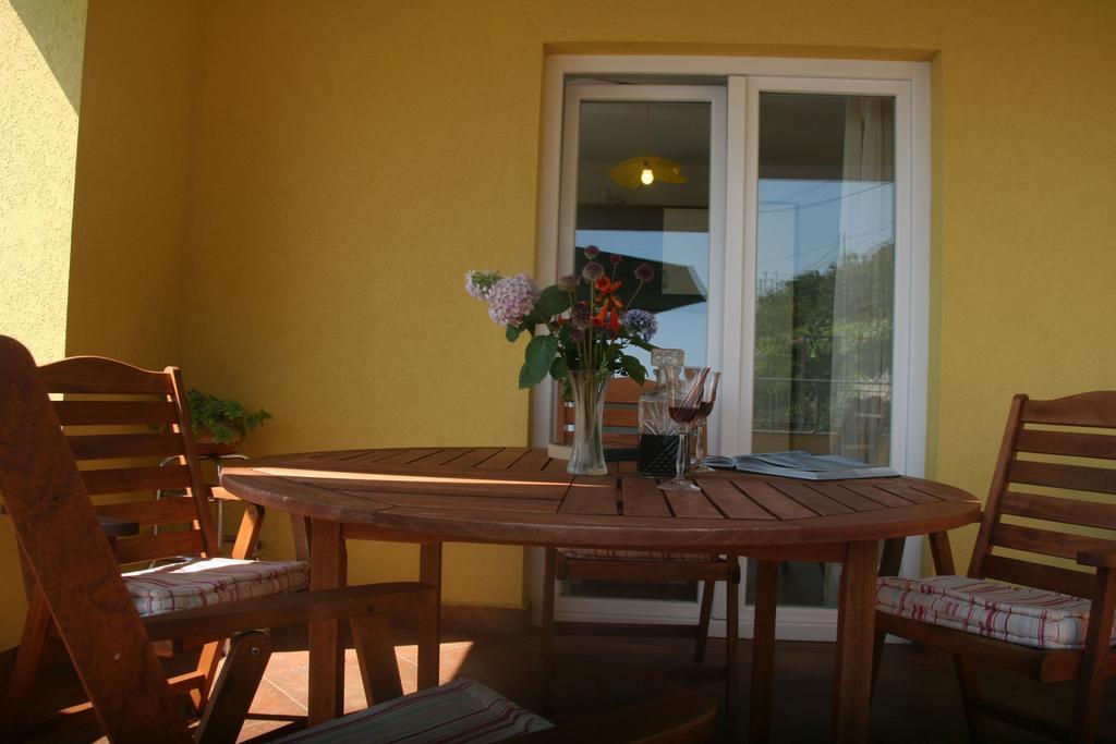 סווטי יוראי Accommodation Salvia מראה חיצוני תמונה